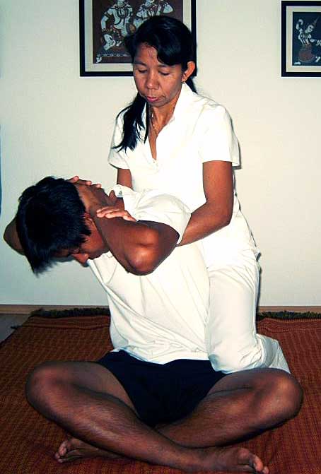 Thai-Stone Massage